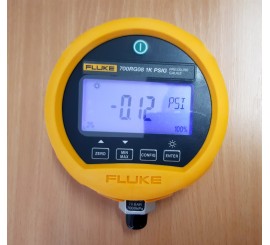 Fluke 700RG08 - presný testovací tlakomer